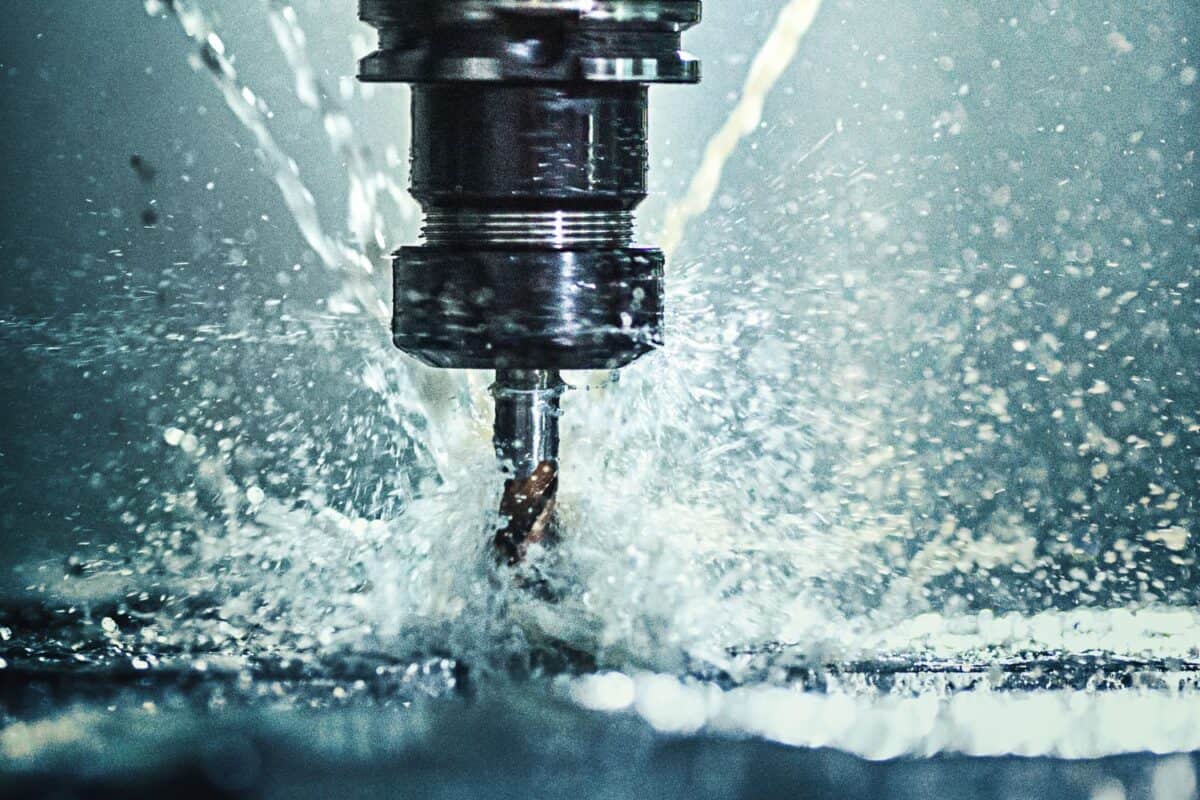 Ölnebel an einer CNC Fräse